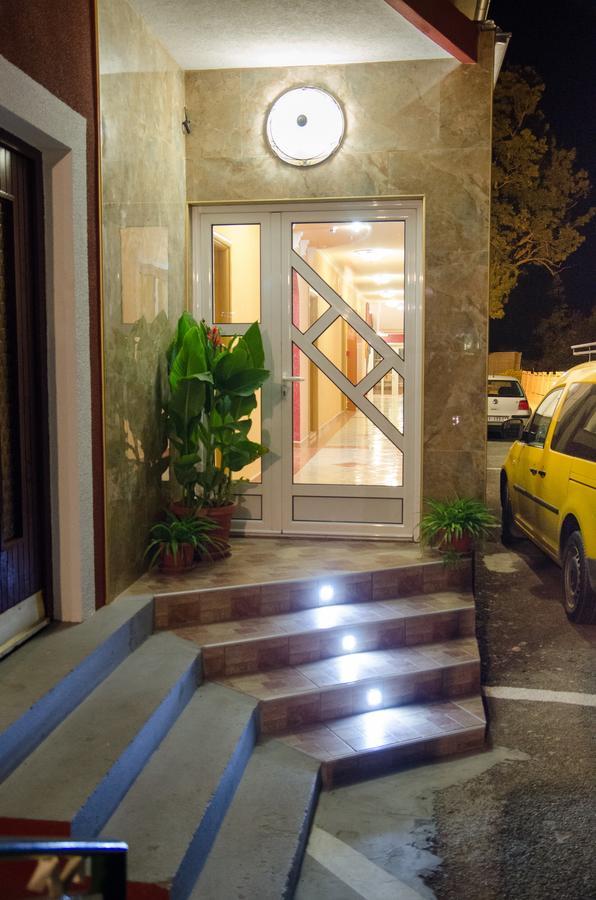 Hotel Drumski Raj Svilajnac 외부 사진