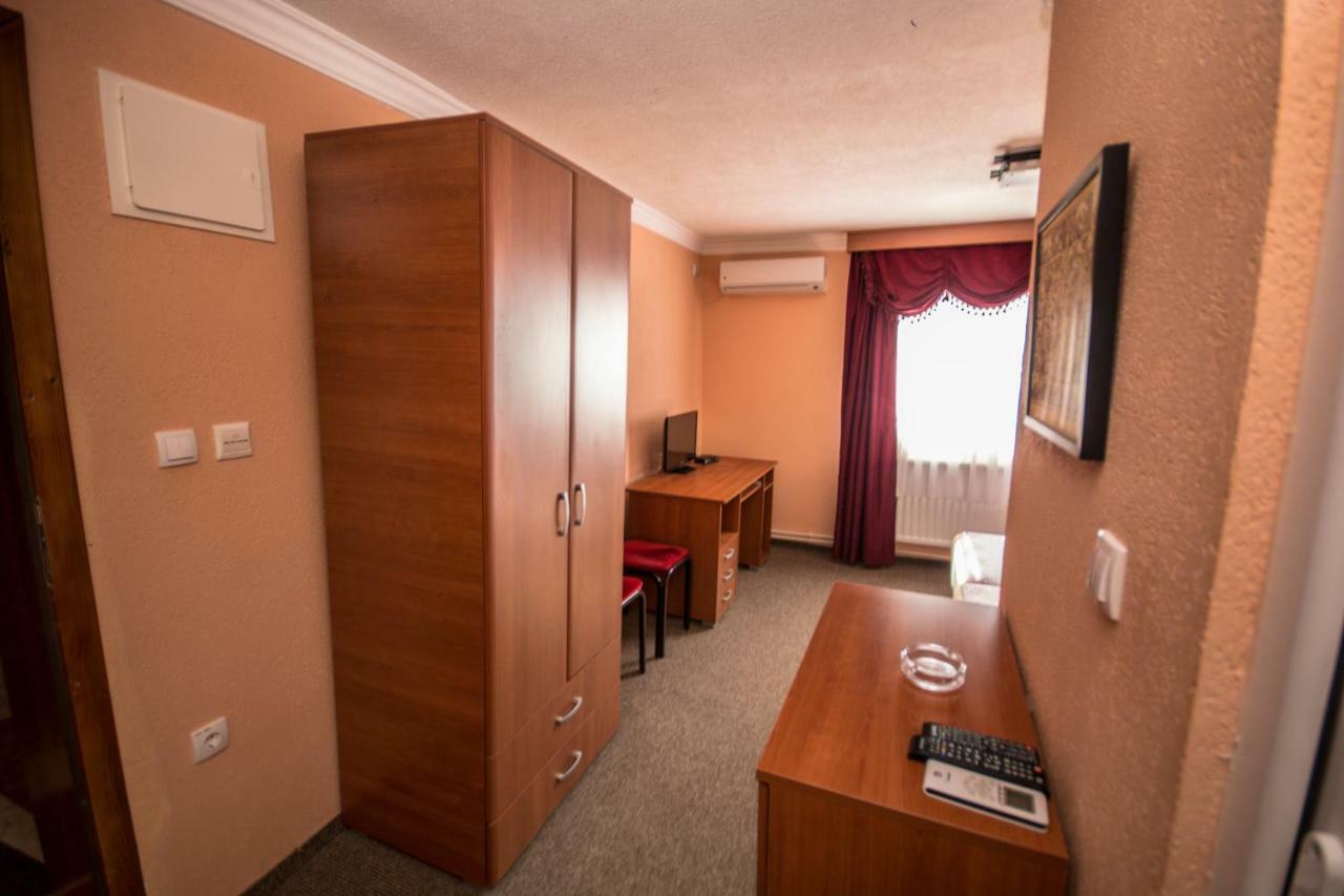 Hotel Drumski Raj Svilajnac 외부 사진